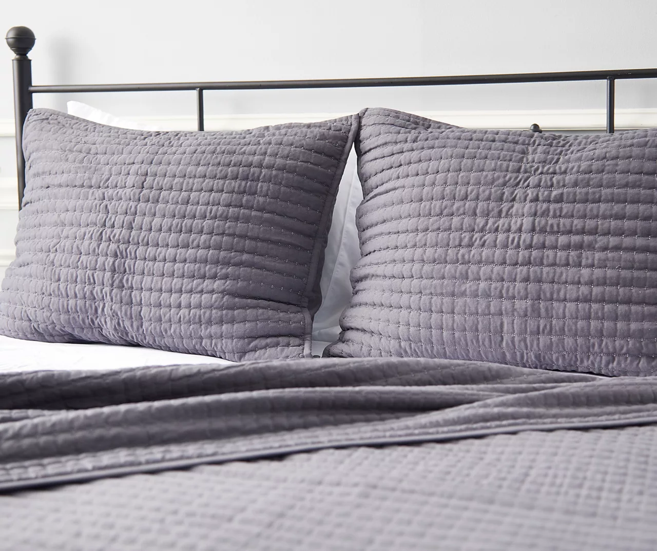 Pebbled 3-Piece Quilt Set 16 Pebbled 3-Piece Quilt Set - Image 16