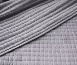 Pebbled 3-Piece Quilt Set 26 Pebbled 3-Piece Quilt Set -Broyhill 810531523 1