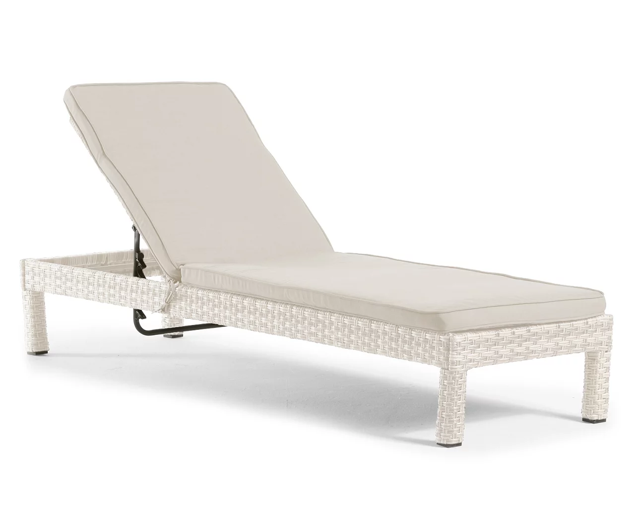 Broyhill Eagle Brooke All-Weather Wicker Cushioned Chaise Lounger 3 Broyhill Eagle Brooke All-Weather Wicker Cushioned Chaise Lounger - Image 3