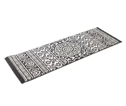 Broyhill Black & White Ornate Fascination Accent Rug -Broyhill 810557659 3