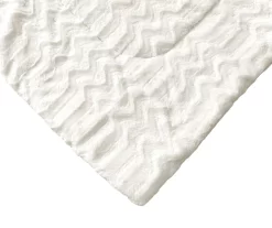 White Chevron Stripe Faux Fur King Comforter -Broyhill 810617569 810617570 A8 3 1
